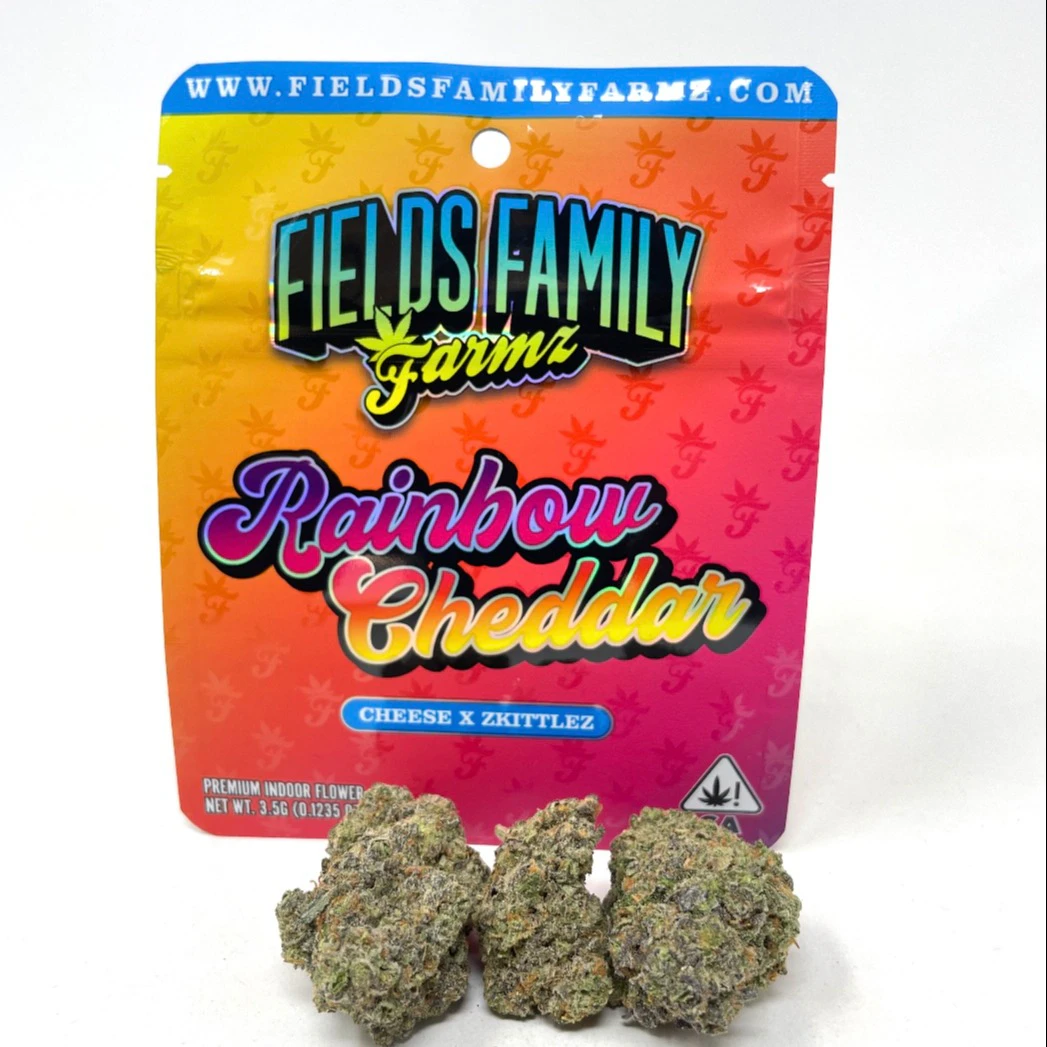 Fields family - RAINBOW CHEDDAR PACKAGED 1/8 Main Image