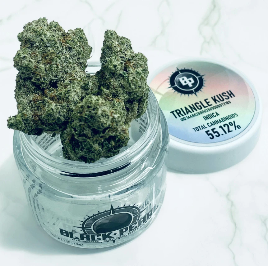Black pearl - BLACK PEARL | TRIANGLE KUSH-DIAMOND COATED 3.5G Main Image