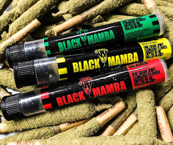 Black mamba - STRAWBERRY SHORTCAKE 1.77G